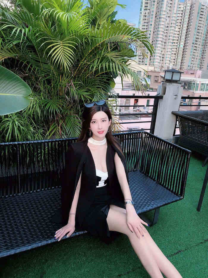 新加坡高端模特经纪人