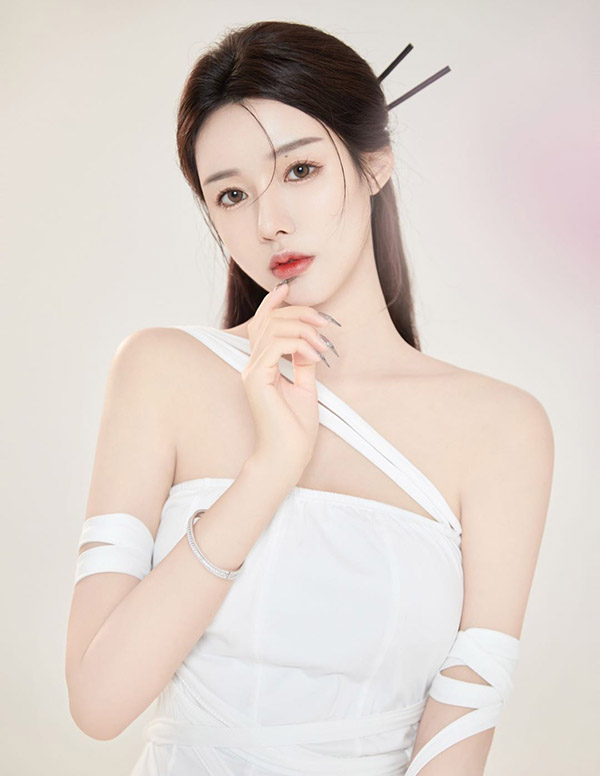 巴黎外围模特经纪人